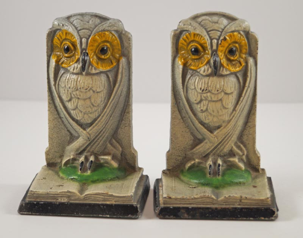 Antique Owl on Book Cast Iron Bookends 